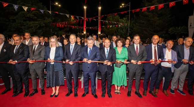 10 gün sürecek İzmir Fuarı törenle açıldı