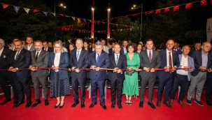 10 gün sürecek İzmir Fuarı törenle açıldı