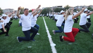 1923 Bornovalı zeybek oynayacak