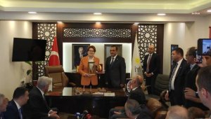 Akşener İzmir'de! Elif gibi dimdik olacağım