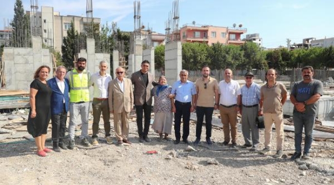 Aliağa Şehit O. Özgür Çevik Anadolu Lisesi'nde inşaat sürüyor