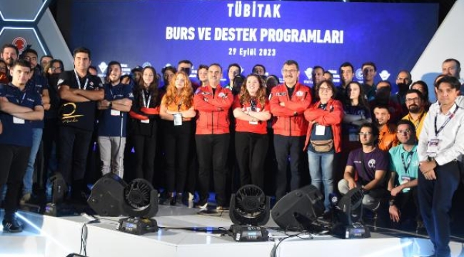 Bakan Kacır: Proje yöneticisi aylık burs miktarını 66 bin 500 TL'ye çıkardık