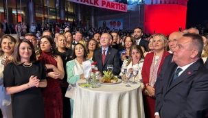 CHP 100 yaşında! İmamoğlu, genel merkezdeki törenlere katılmadı