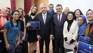 'Egeli genç araştırmacıların TÜBİTAK başarısı'