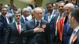 Erdoğan: Milletimiz yeni anayasayı anasının ak sütü gibi hak ediyor