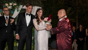 Filenin Sultanı Ayça İzmir'de evlendi