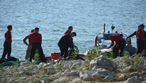 Helikopterdeki 3 mürettebatın cesedine ulaşıldı