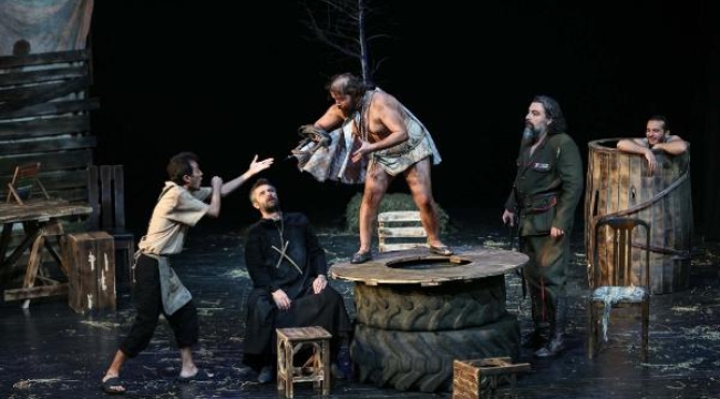 İzmir Büyükşehir Belediyesi Şehir Tiyatroları, 9 Eylül' de sahnede olacak