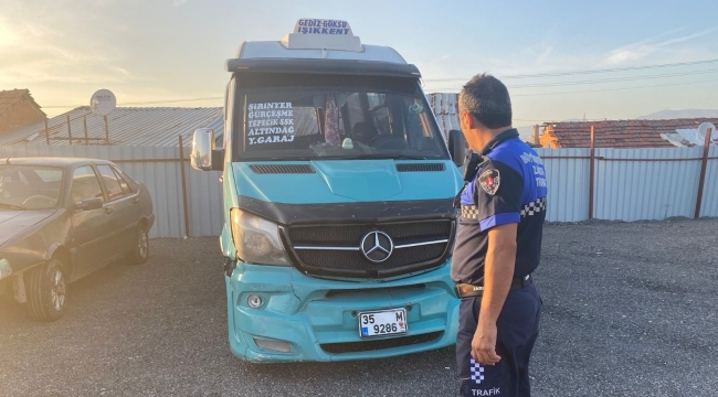 İzmir'de belediye zabıtası, saldırgan minibüs şoförüne ceza yazdı