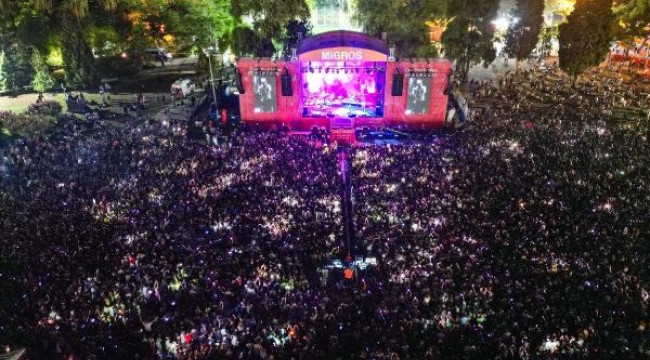 İzmir Enternasyonal Fuarı'nda müzik ziyafeti