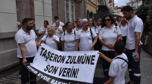 İzmir'de belediye önünde işçilerden 'kadro' eylemi