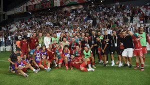 Karşıyaka beşledi!