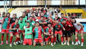 Karşıyaka'dan müthiş üçlük