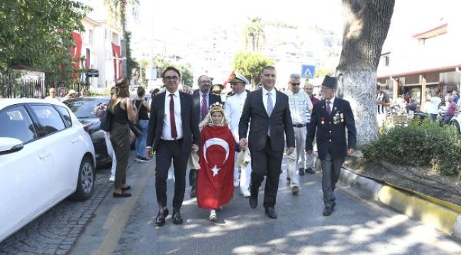 Kuşadası'nın işgalden 101'inci kurtuluş yılı törenle kutlandı