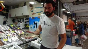 Lüfer, kilosu 600 liradan tezgahtaki yerini aldı