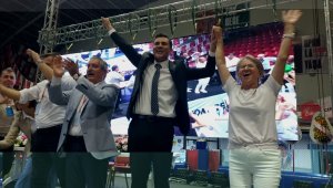 Manisa CHP'de Özgür Özel'in adayı il başkanı seçildi