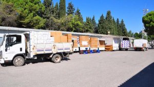 Manisa'da 12 milyon 500 bin TL'lik kaçak tütün ve ürünü ele geçirildi