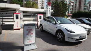 Medical Point'e elektrikli şarj istasyonu kuruldu