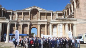 Paranın ilk basıldığı yerde para politikalarını konuştular