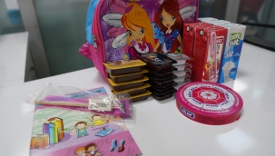 Seferihisarlı öğrencilere beslenme çantası