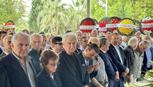 Yorgancılar'ın annesi son yolculuğuna uğurlandı