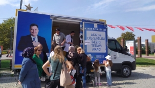 Ağız ve diş sağlığı gezici tedavi aracı EÜ "2. Uluslararası Ağız Kanserleri Kongresi"ne katıldı