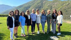 AK Partili Çankırı: İzmir'in ticarete, tarıma ev sahipliği yapabilecek bir yer