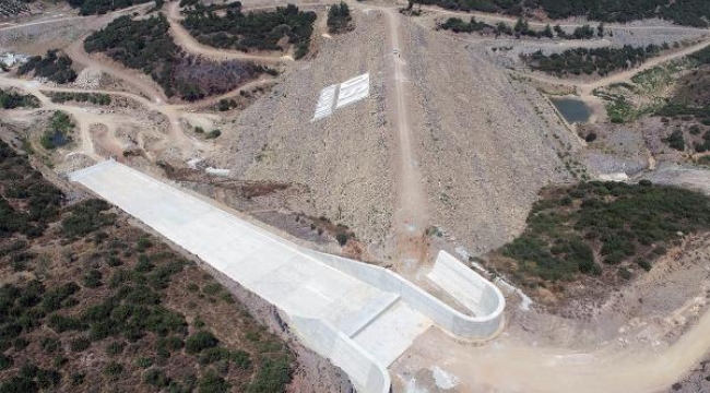 Akhisar Çamönü Barajı su tutmaya başladı! Çiftçiye müjde