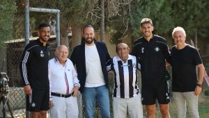 Altay'a unutulmaz oyuncusu Aytekin Erhanoğlu'ndan destek