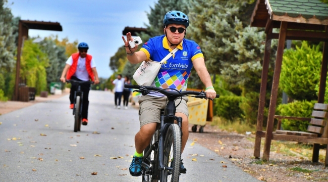 Avrupalı bisikletçiler, EuroVelo Turizm Konferansı İzmir'e geliyor