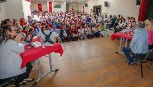 Bayraklı'da sağlık semineri: "Meme kanserine dur diyelim"