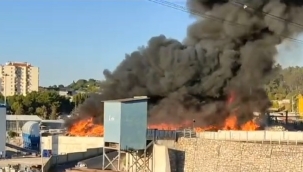 Belediyenin tesisi alev alev yandı