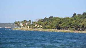 Bilim insanları Urla'daki Karantina Adası'nı araştıracak