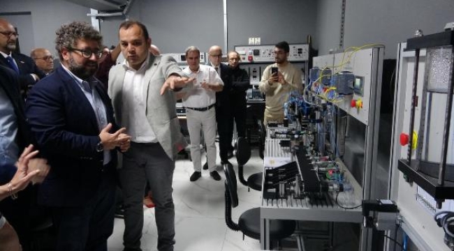 ÇOMÜ'de Enerjisa Üretim'in desteğiyle 3 laboratuvar açıldı