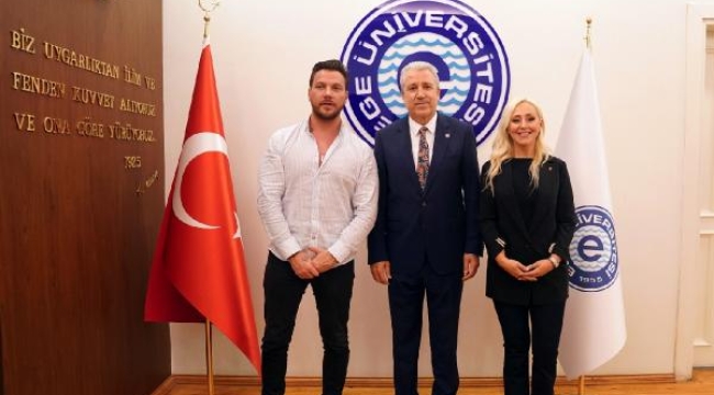 Cumhurbaşkanı Başdanışmanı Alptekin: Türkiye kültürel süper güçtür