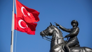 Cumhuriyet coşkusu İzmir'in her yerine yayılacak