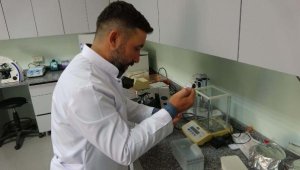 Doç. Dr. Berber: Nano plastikler insan genetiğini olumsuz etkiliyor