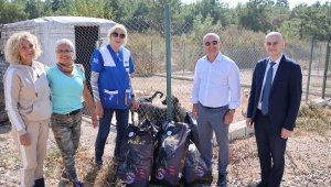 Egeli ihracatçılardan barınak hayvanlarına mama yardımı