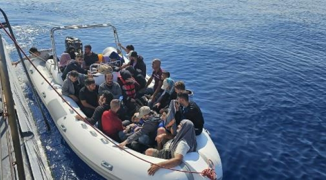 Fethiye'de 26 kaçak göçmen kurtarıldı