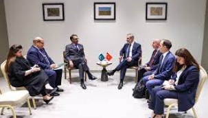 Hakan Fidan, Pakistanlı mevkidaşı ile bir araya geldi