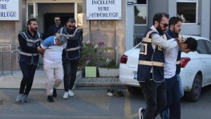 İzmir'de avcı bıçağıyla işlenen cinayet