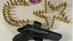 İzmir'de uyuşturucu, silah ve hırsızlık uygulamasında 170 gözaltı