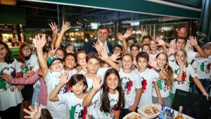 Karşıyaka'da çocuklara ücretsiz eğitim desteği