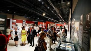 Karşıyaka'dan 100. Yıl sergisi; Bir Millet Uyanıyor