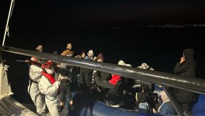 Kuşadası açıklarında 29 kaçak göçmen yakalandı