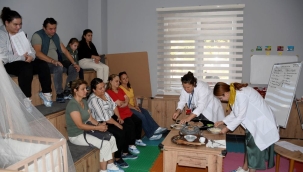 Kuşadası'nda sağlıklı beslenme ve kilo yönetimi eğitimi verildi