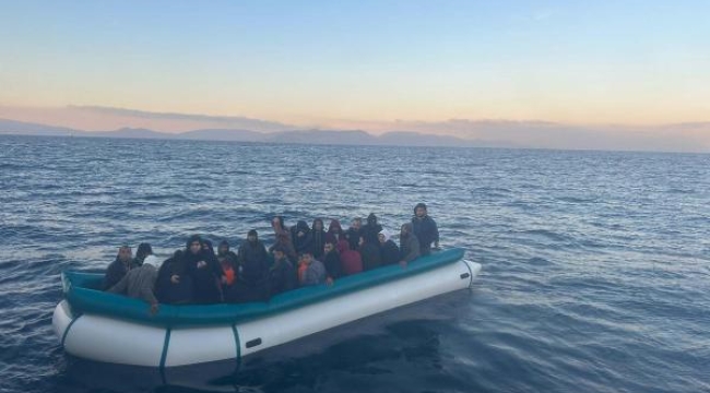 Kuşadası'nda 31 kaçak göçmen kurtarıldı