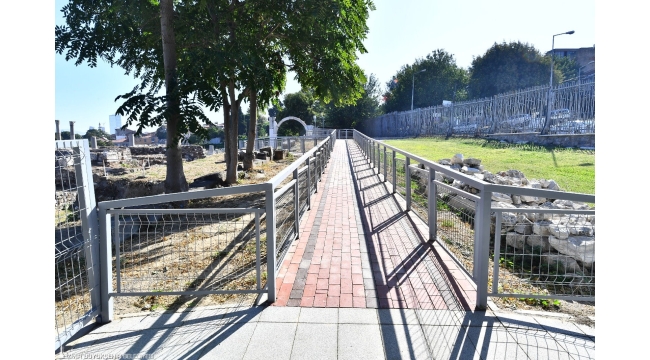 Turistler, Agora Ören Yeri'ndeki tarihe yakından tanıklık edecek