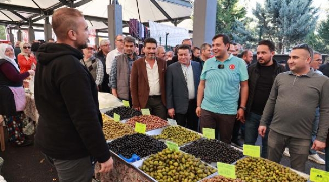 Uşak Belediye Başkanı Çakın'dan Şekerevleri Kapalı Pazar Yeri ziyareti