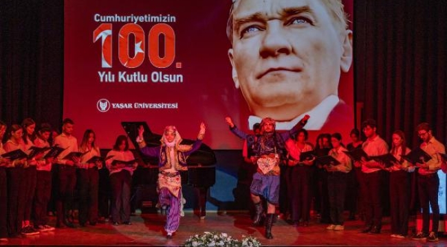 Yaşar Üniversitesi'nde cumhuriyetin 100'üncü yılı coşkusu